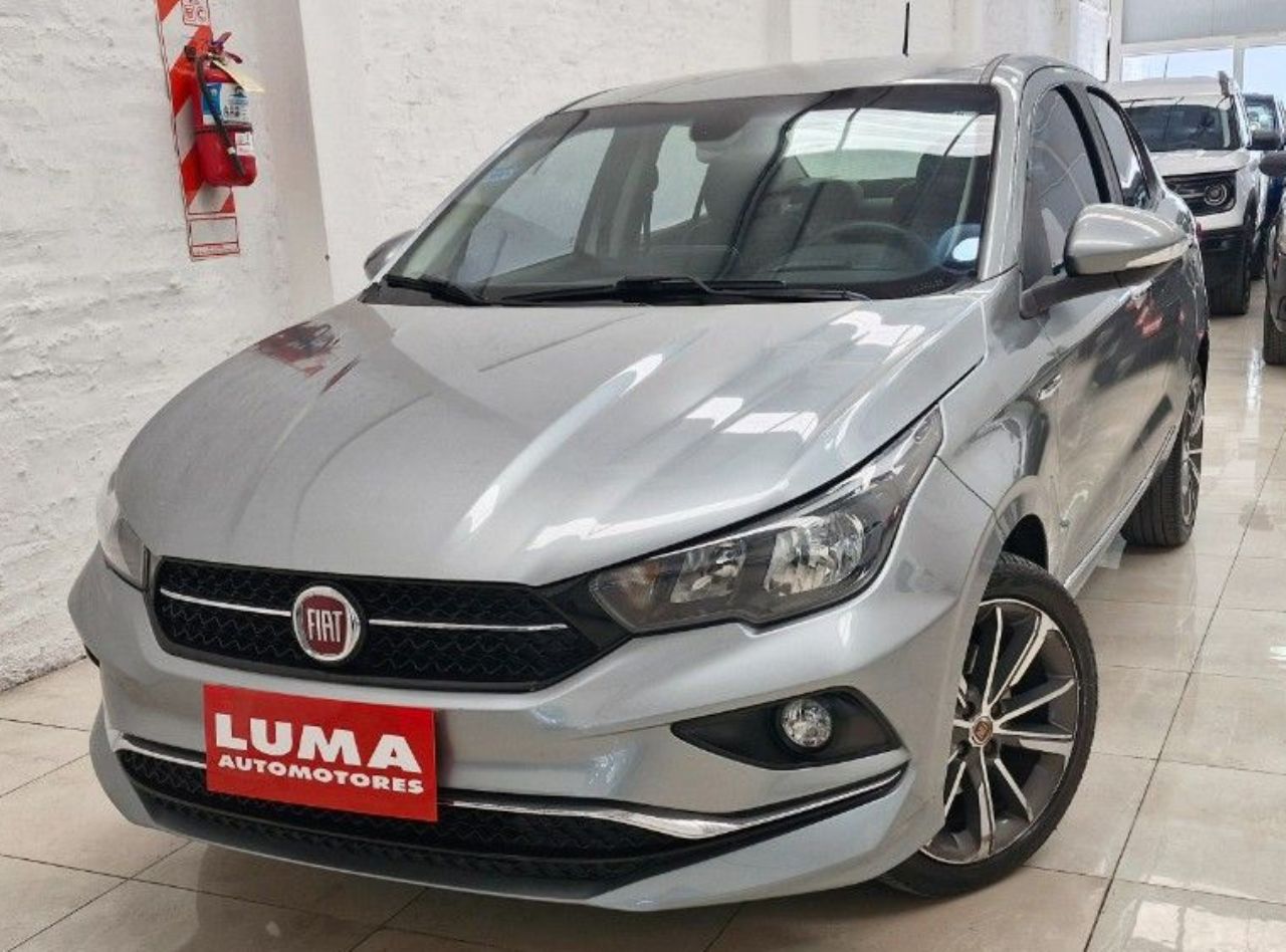 Fiat Cronos Usado Financiado en Mendoza, deRuedas