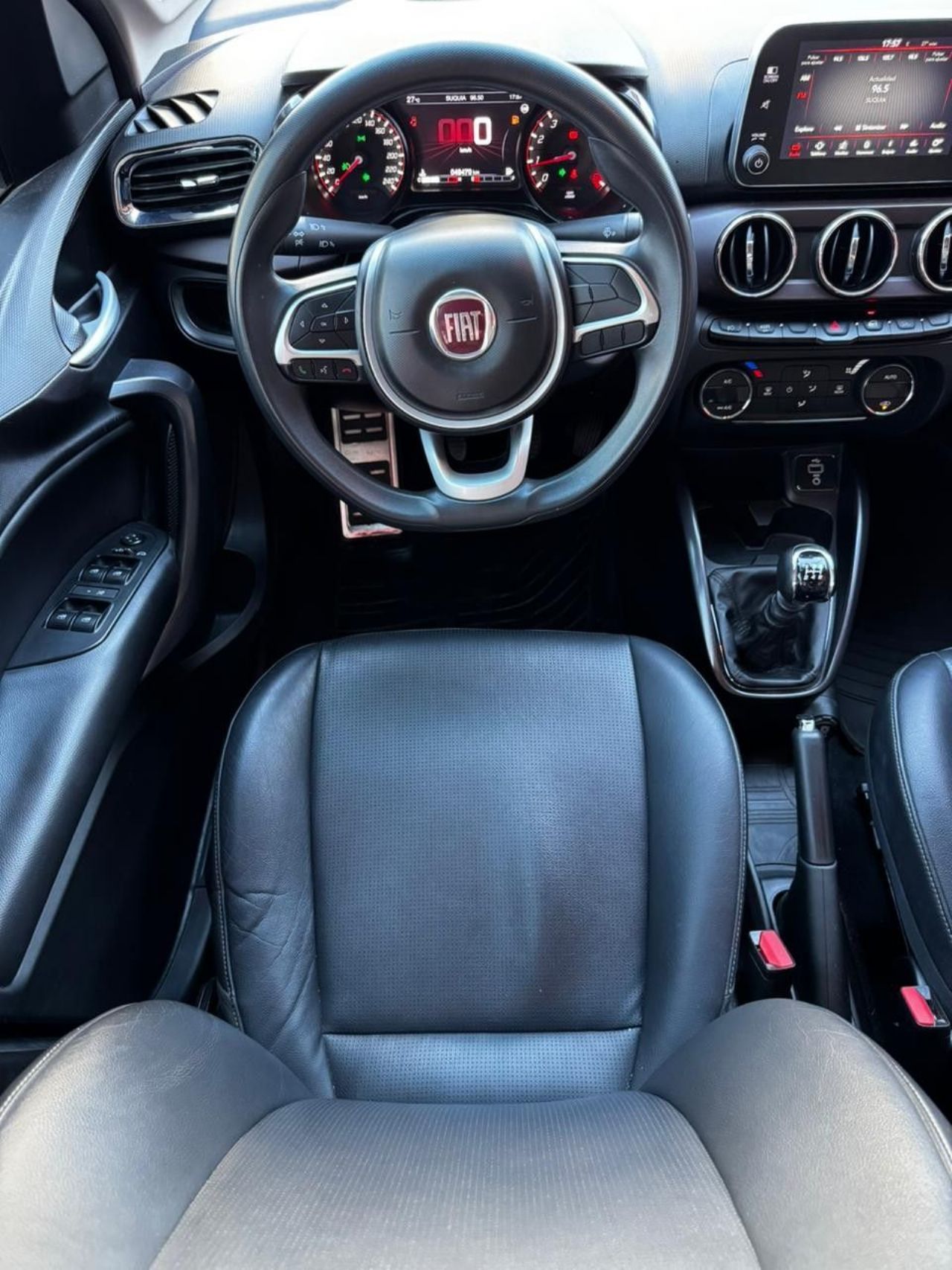 Fiat Cronos Usado Financiado en Córdoba, deRuedas