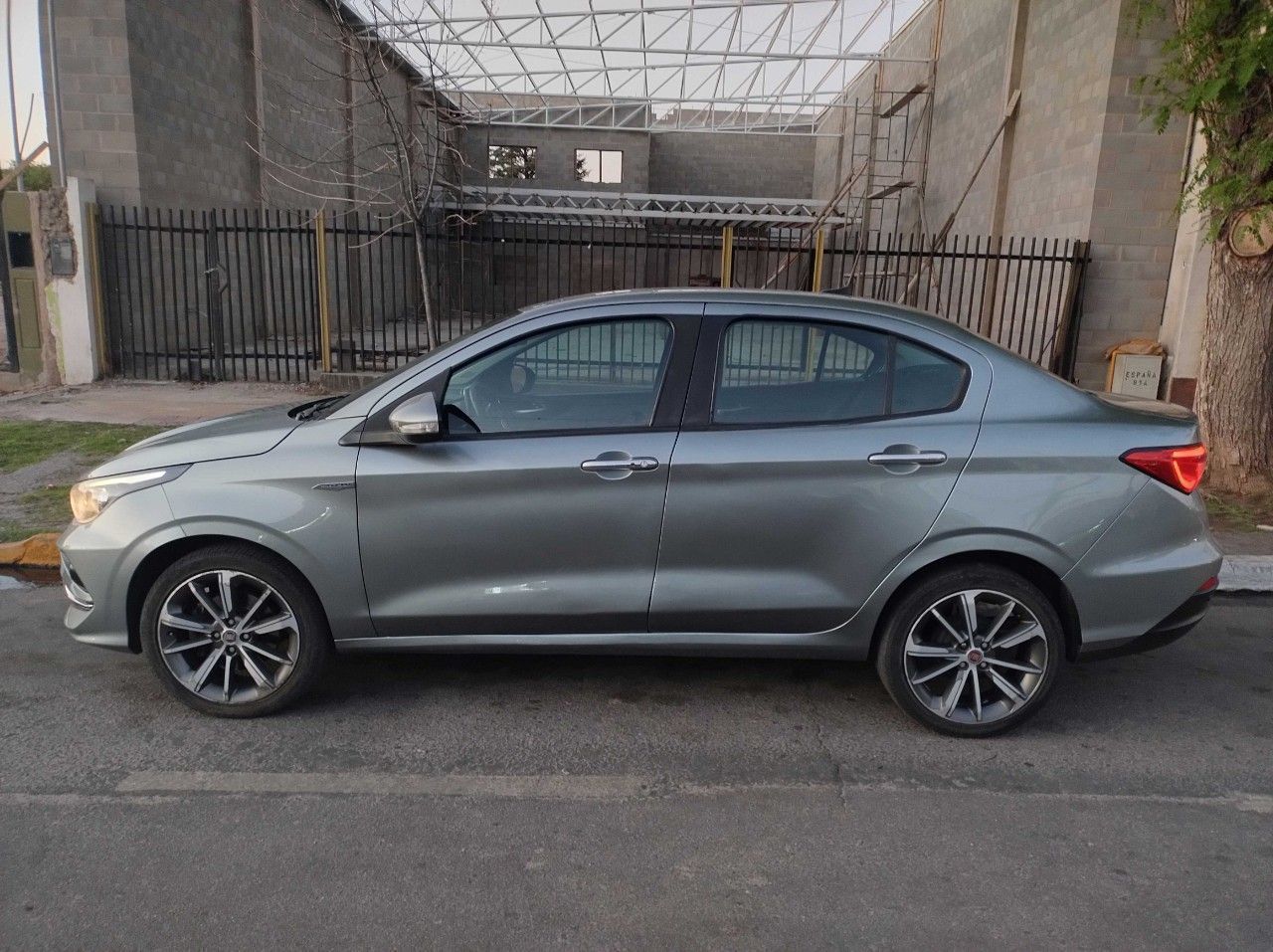 Fiat Cronos Usado en San Luis, deRuedas