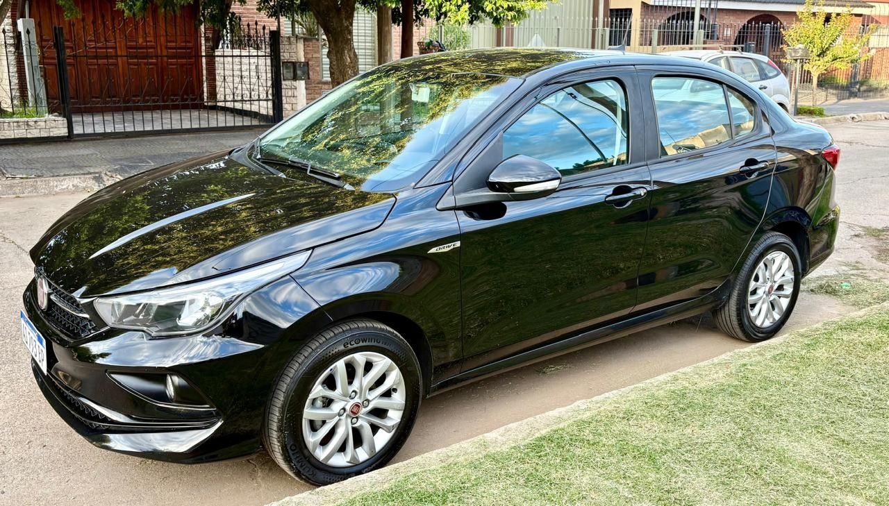 Fiat Cronos Usado Financiado en Córdoba, deRuedas
