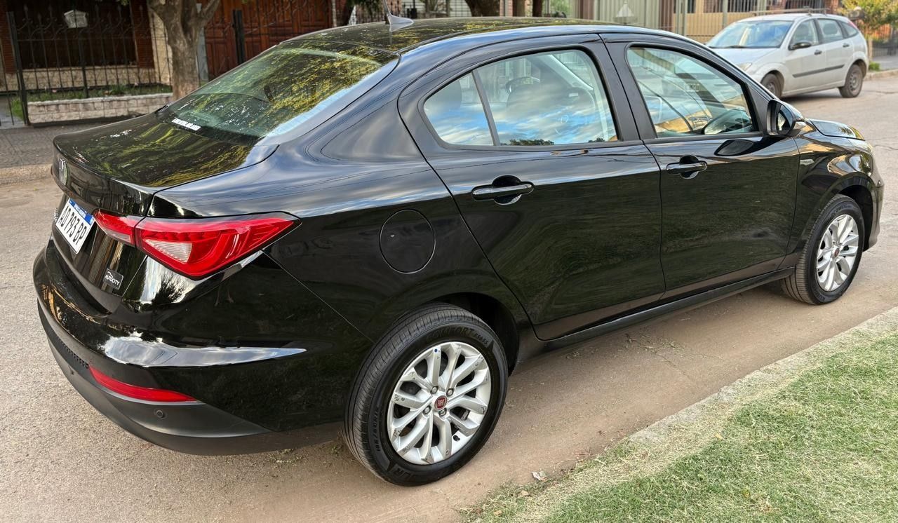 Fiat Cronos Usado Financiado en Córdoba, deRuedas
