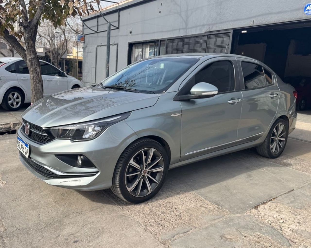 Fiat Cronos Usado Financiado en Mendoza, deRuedas