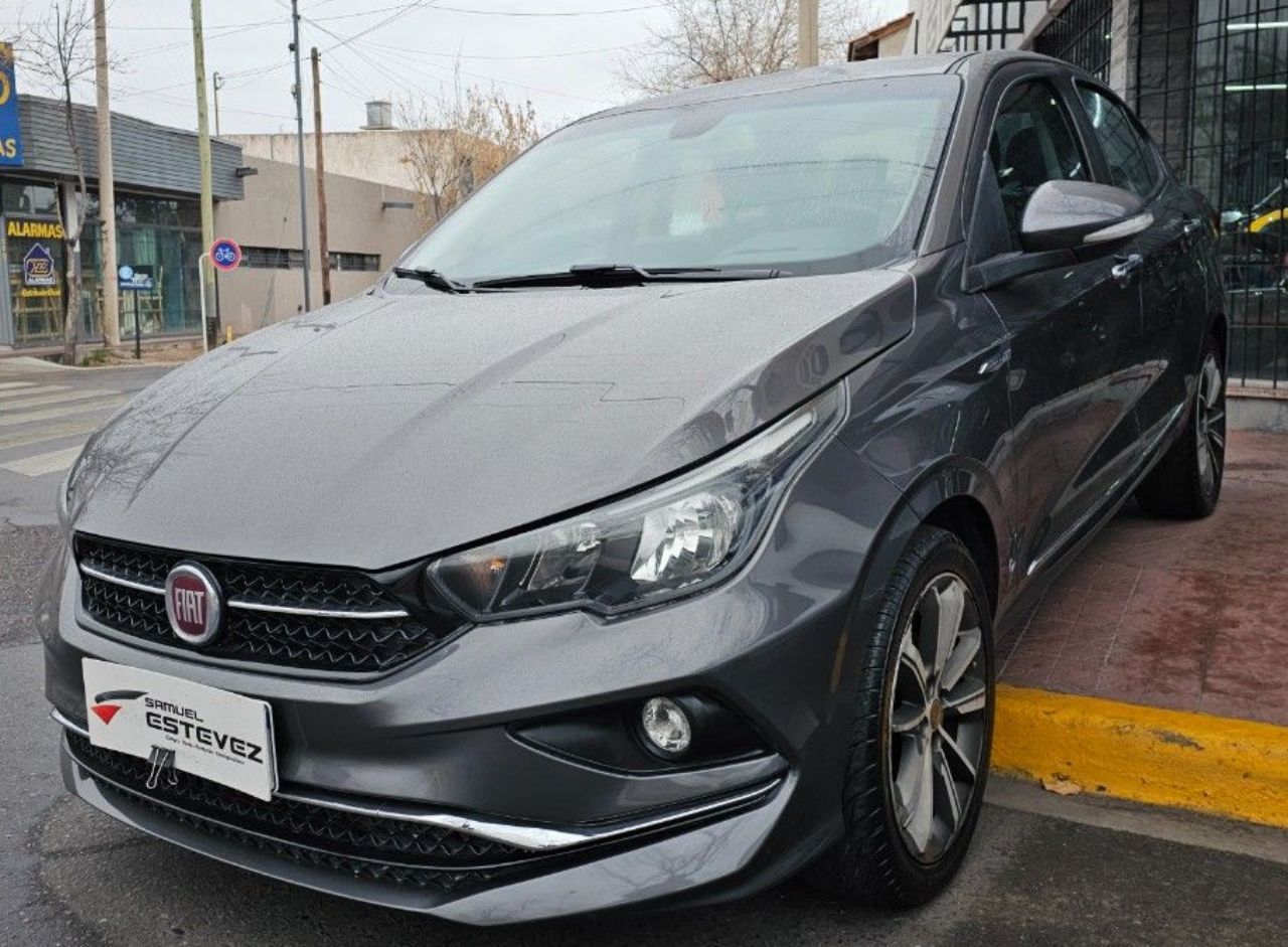 Fiat Cronos Usado Financiado en Mendoza, deRuedas