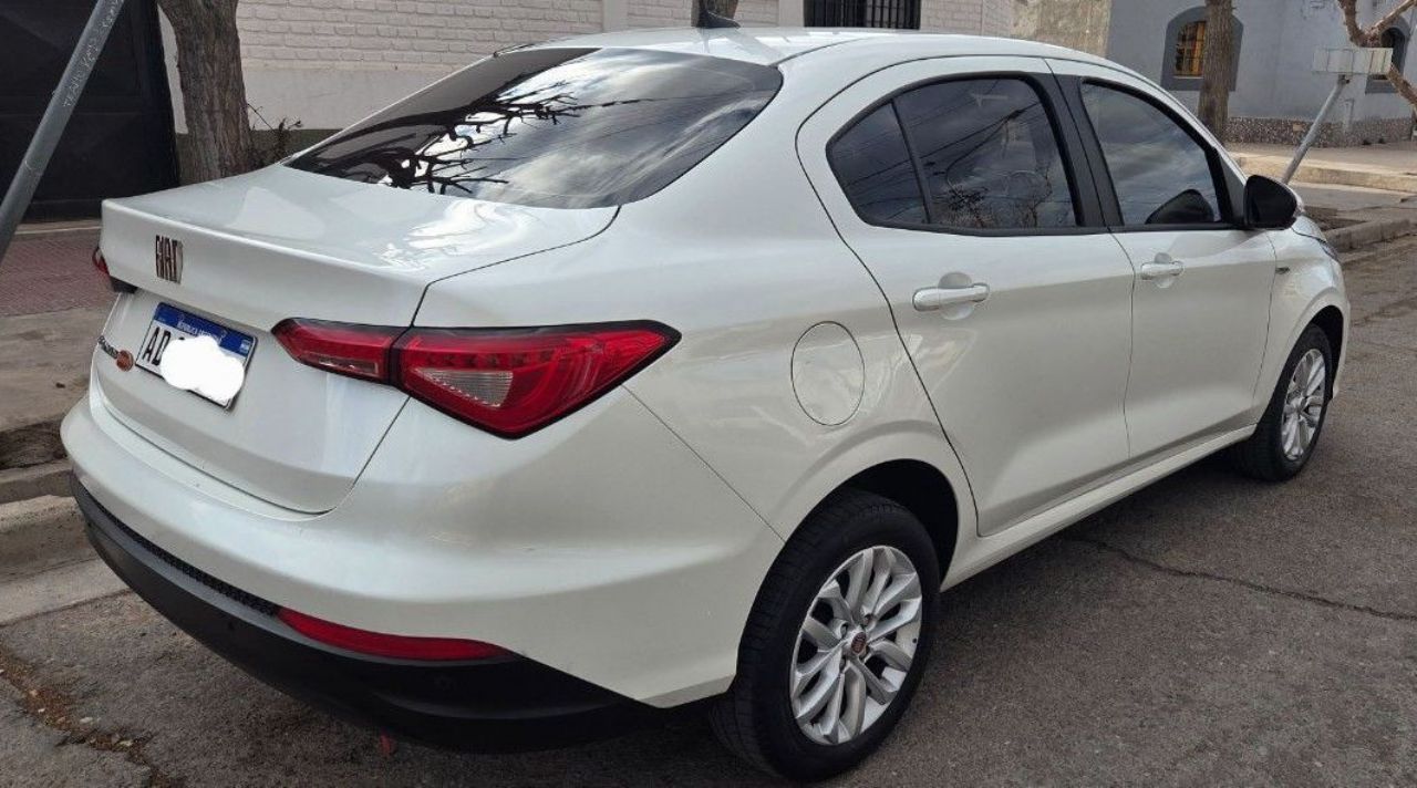 Fiat Cronos Usado en Mendoza, deRuedas