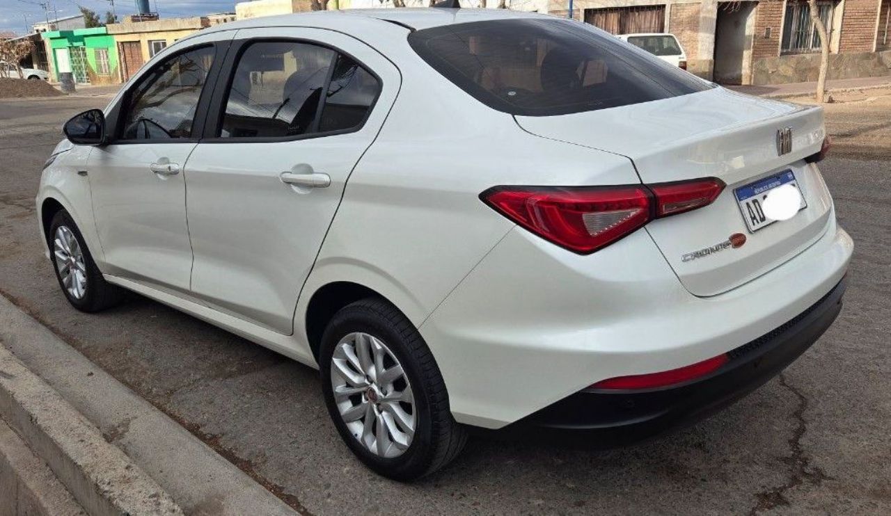 Fiat Cronos Usado en Mendoza, deRuedas