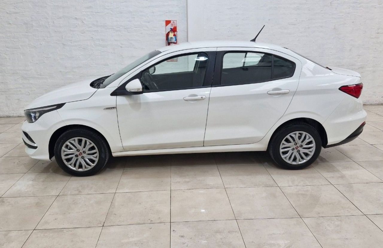 Fiat Cronos Usado Financiado en Mendoza, deRuedas