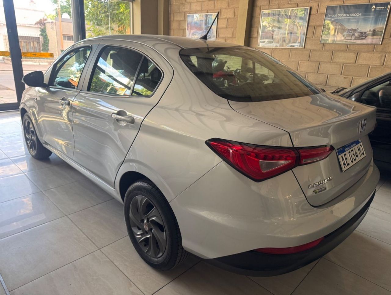 Fiat Cronos Usado Financiado en Mendoza, deRuedas