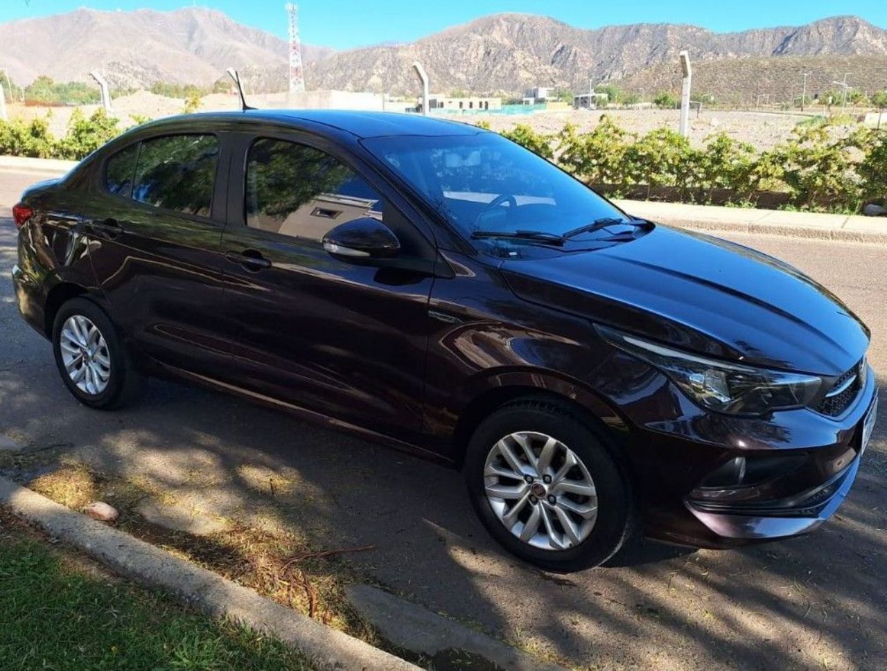 Fiat Cronos Usado en Mendoza, deRuedas