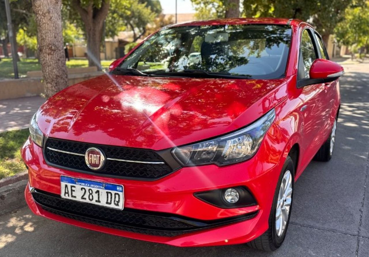 Fiat Cronos Usado Financiado en Mendoza, deRuedas