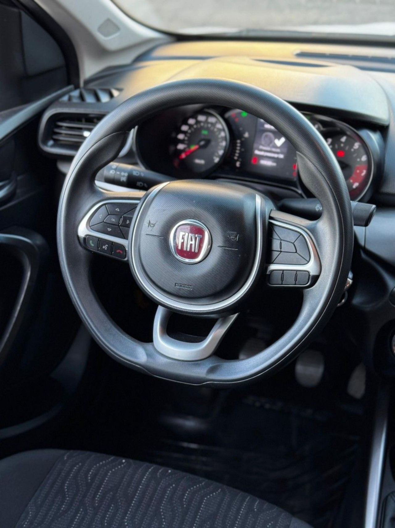 Fiat Cronos Usado Financiado en Córdoba, deRuedas