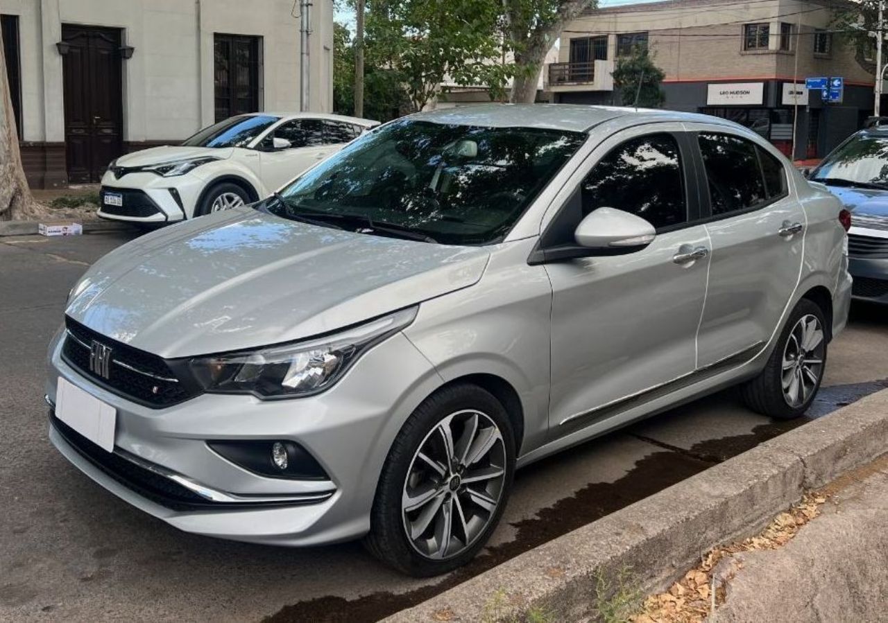 Fiat Cronos Usado en Mendoza, deRuedas