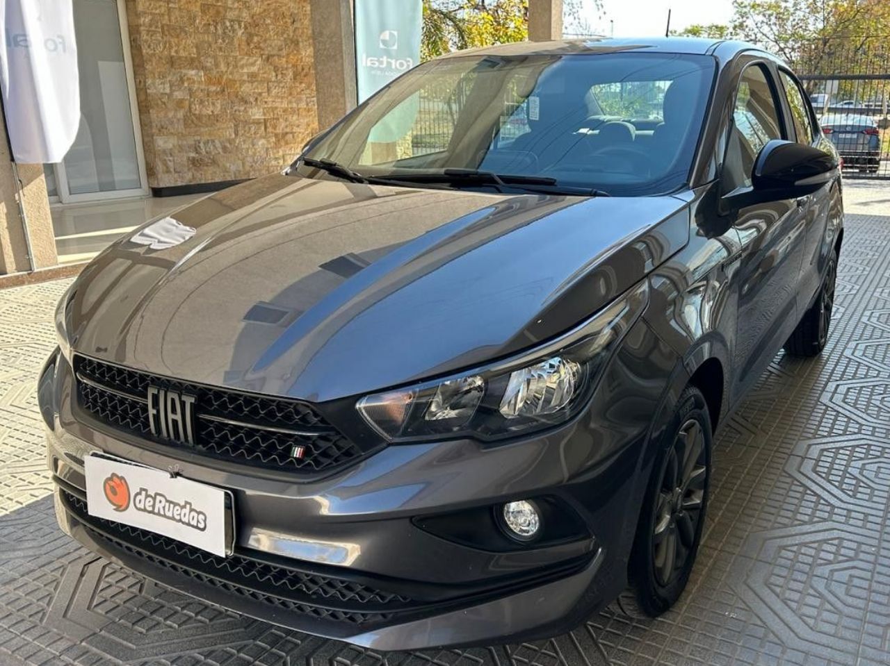 Fiat Cronos Usado Financiado en Mendoza, deRuedas