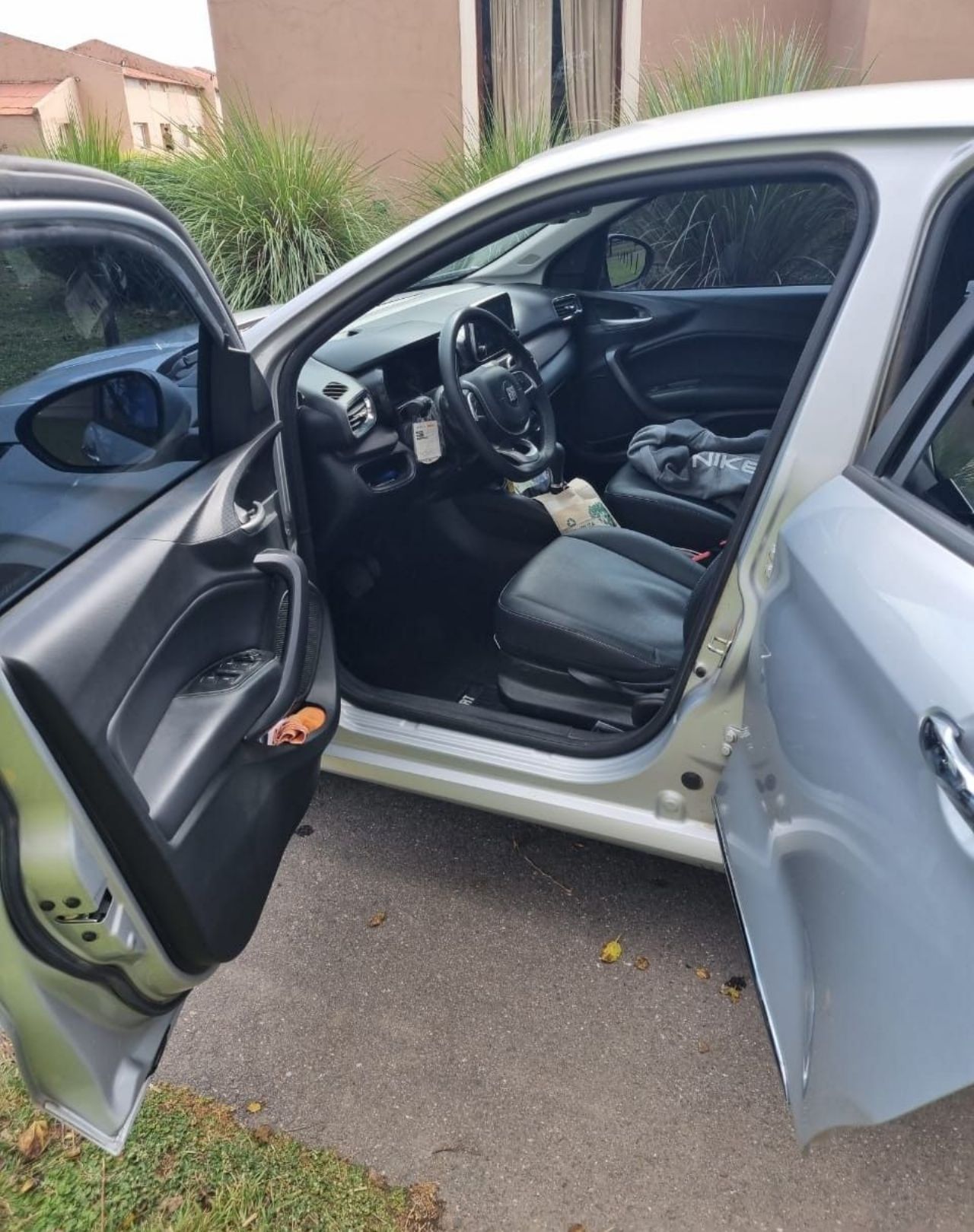 Fiat Cronos Usado Financiado en Córdoba, deRuedas