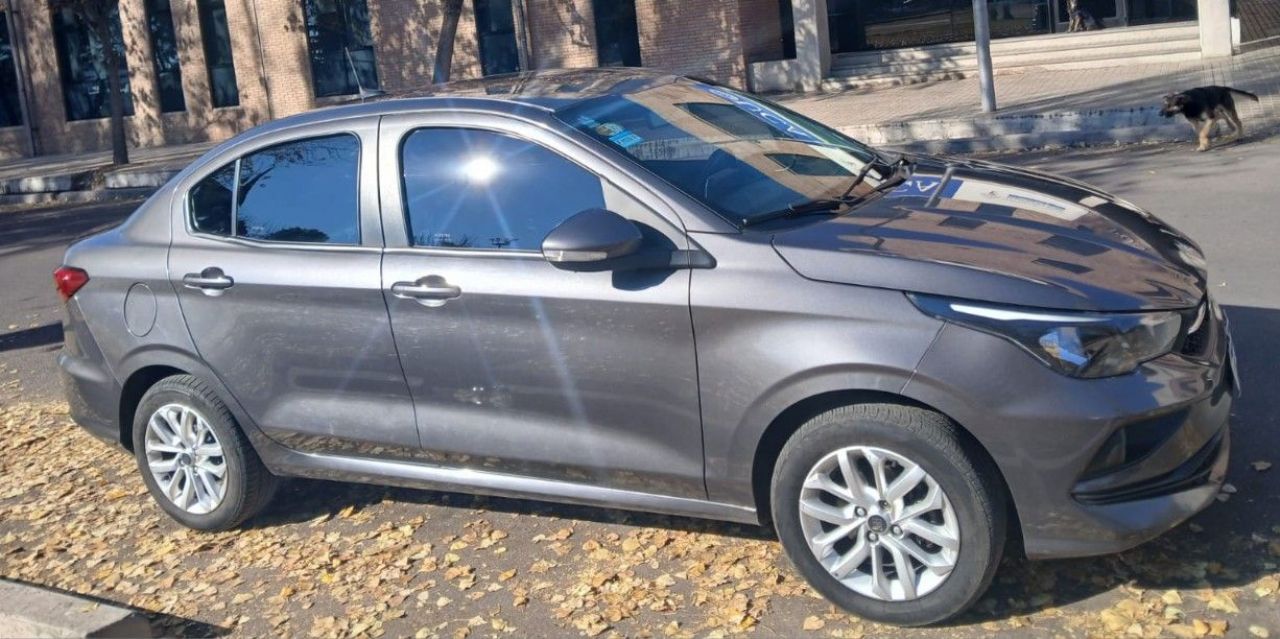 Fiat Cronos Usado en Mendoza, deRuedas