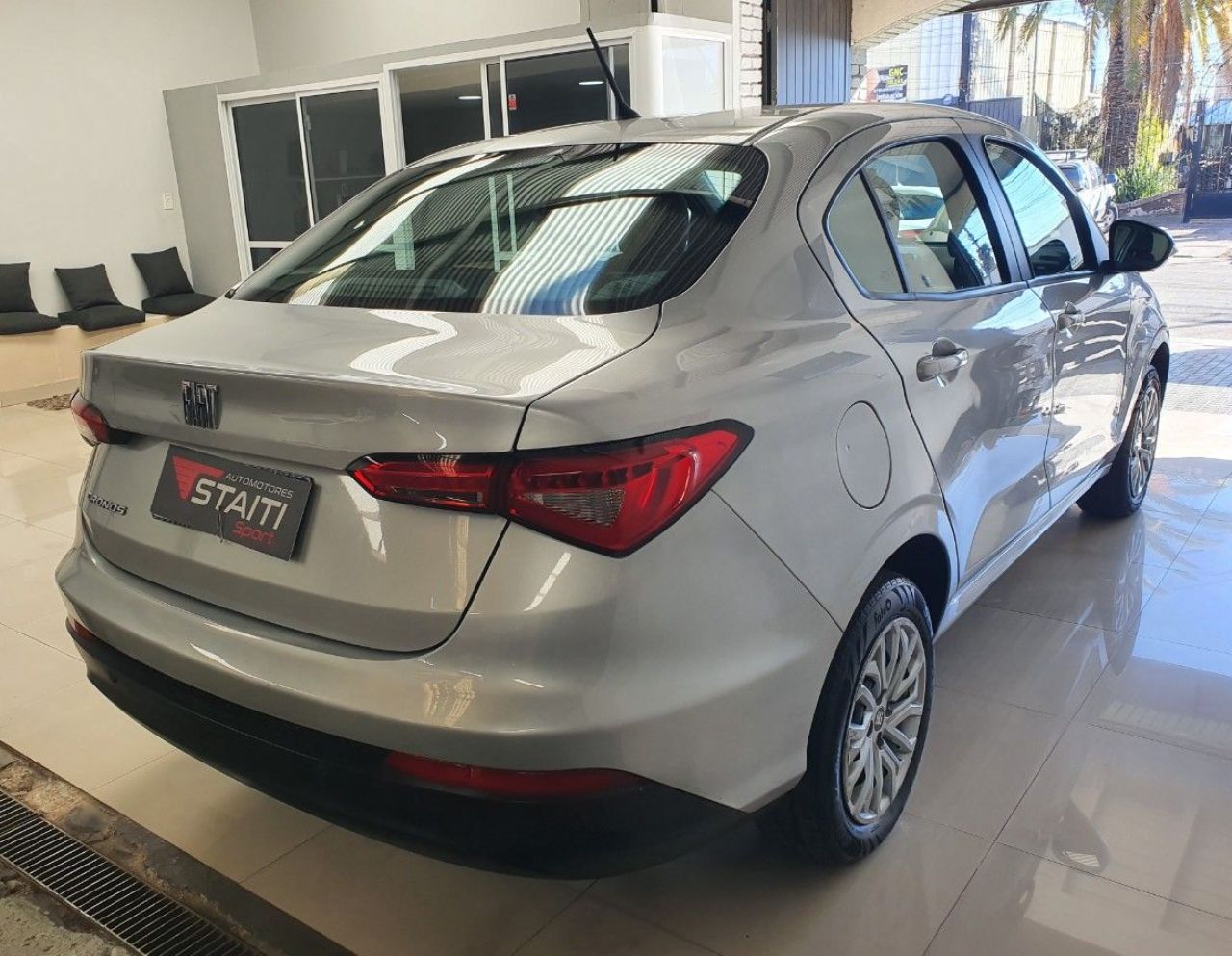 Fiat Cronos Usado Financiado en Mendoza, deRuedas