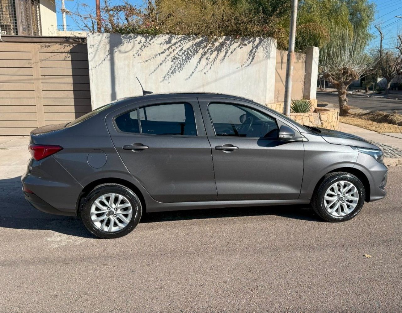 Fiat Cronos Usado en Mendoza, deRuedas