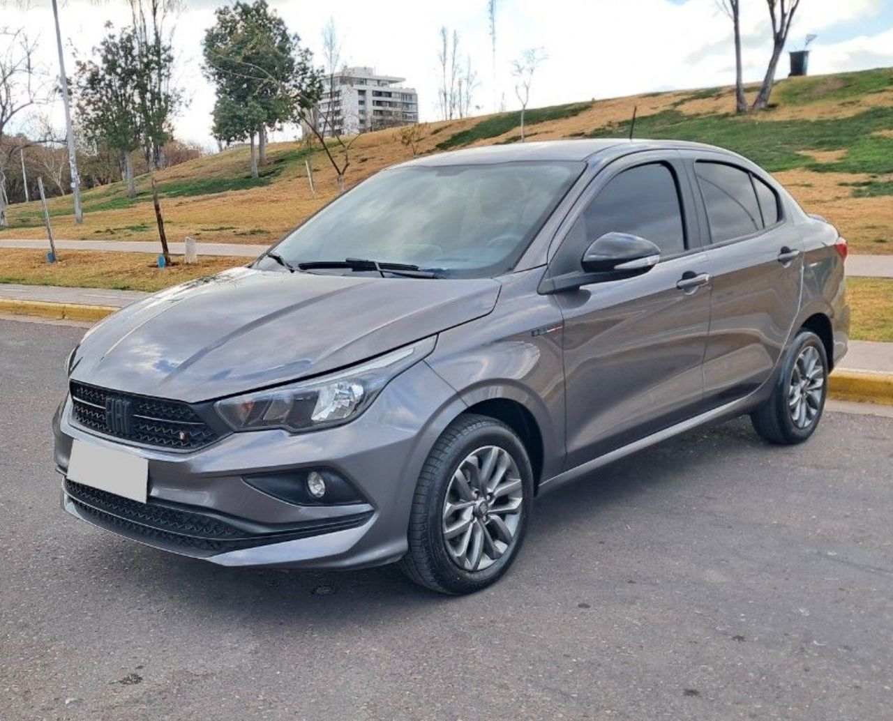 Fiat Cronos Usado Financiado en Mendoza, deRuedas
