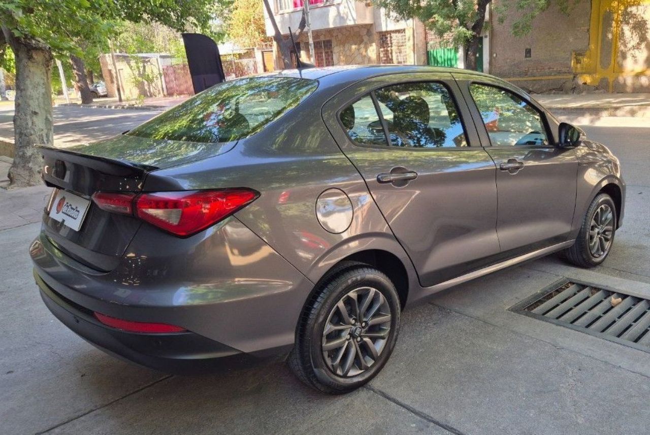 Fiat Cronos Usado Financiado en Mendoza, deRuedas