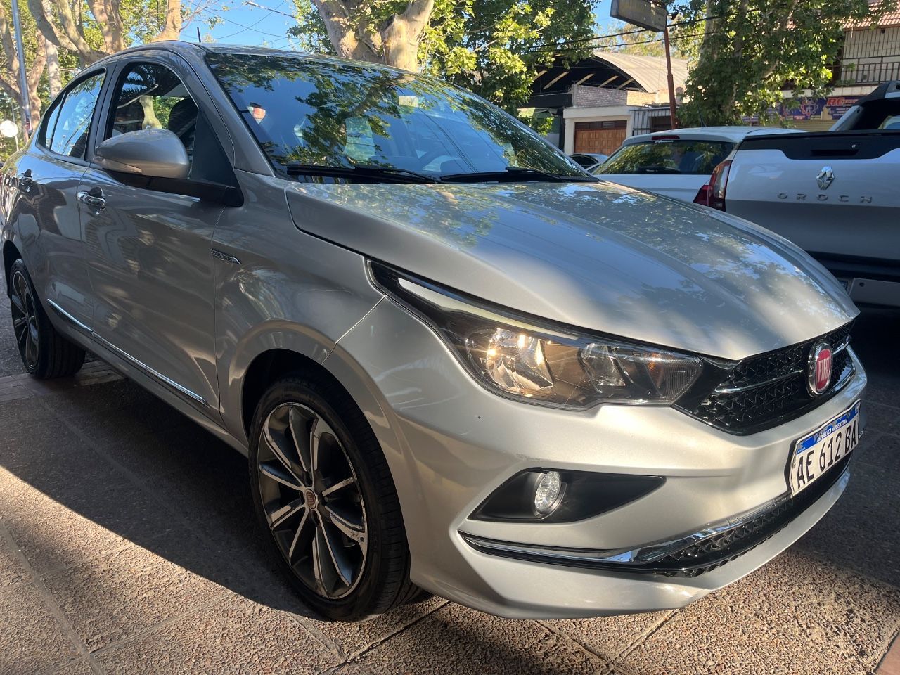 Fiat Cronos Usado Financiado en Mendoza, deRuedas