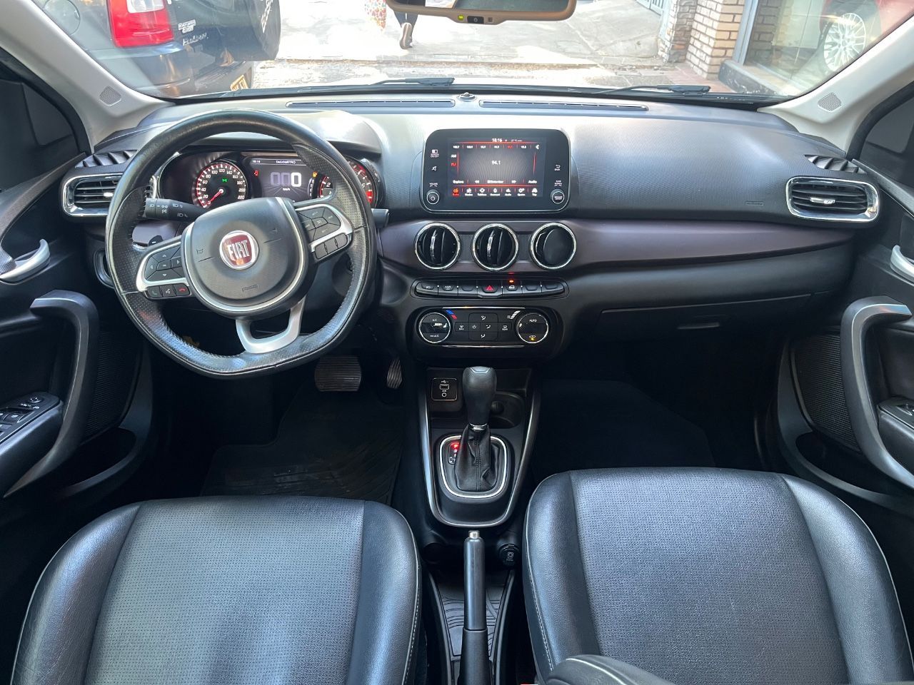 Fiat Cronos Usado Financiado en Mendoza, deRuedas