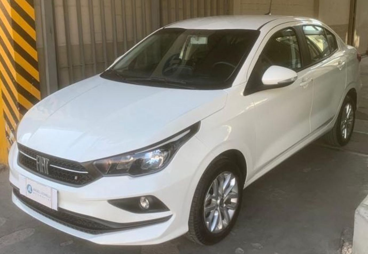 Fiat Cronos Usado Financiado en Mendoza, deRuedas