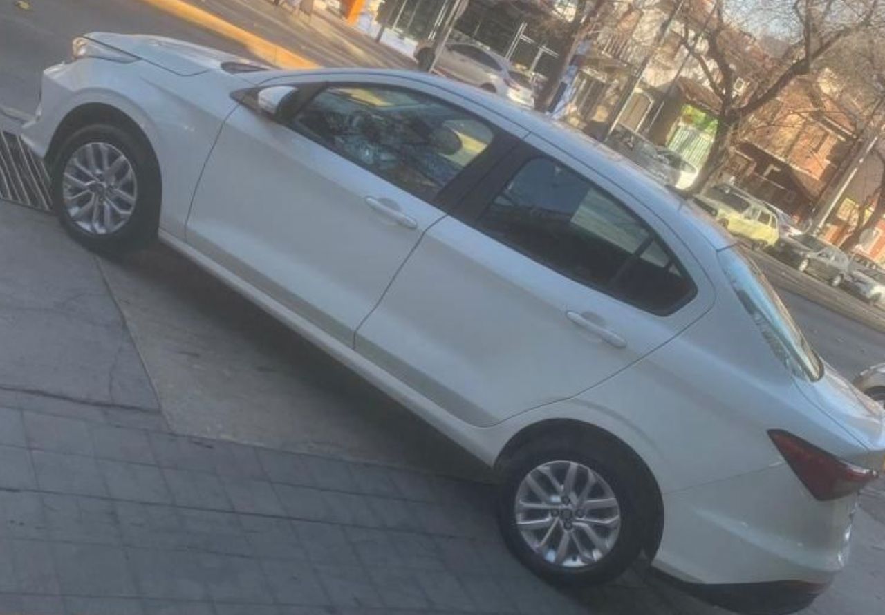 Fiat Cronos Usado Financiado en Mendoza, deRuedas