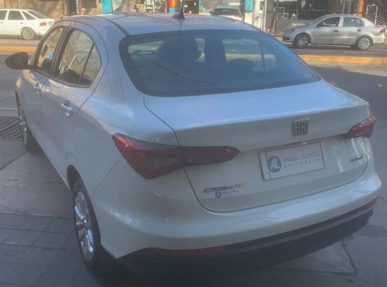 Fiat Cronos Usado Financiado en Mendoza, deRuedas