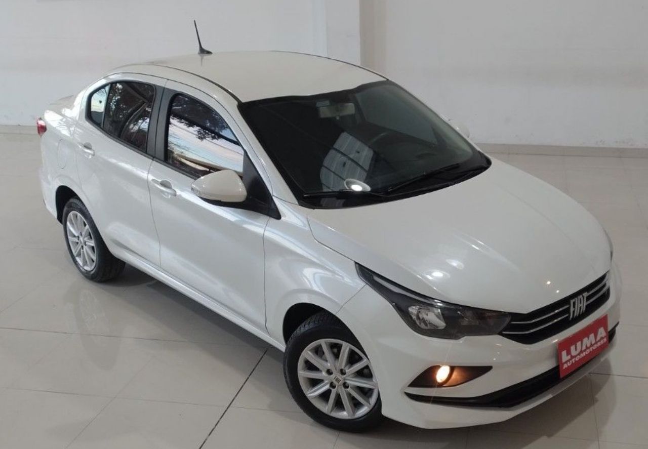 Fiat Cronos Usado Financiado en Mendoza, deRuedas