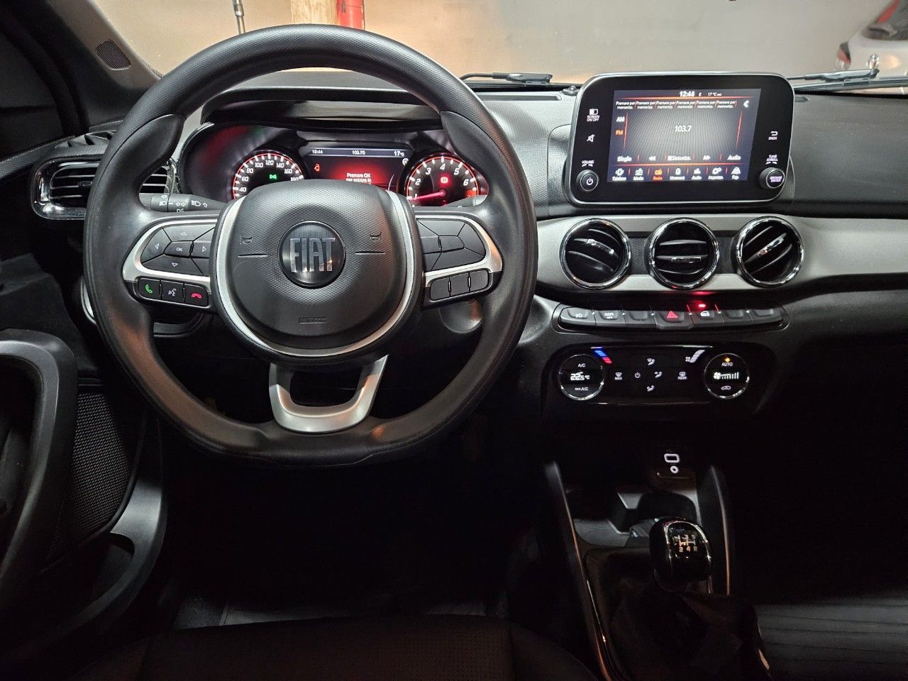 Fiat Cronos Usado Financiado en Córdoba, deRuedas