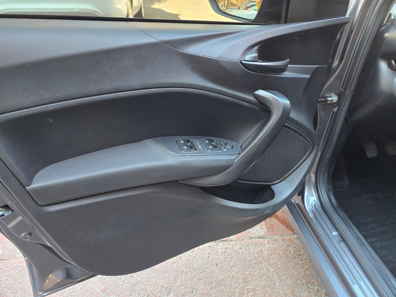 Fiat Cronos Usado en Mendoza, deRuedas