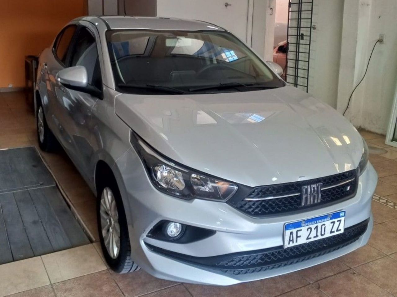 Fiat Cronos Usado Financiado en Mendoza, deRuedas