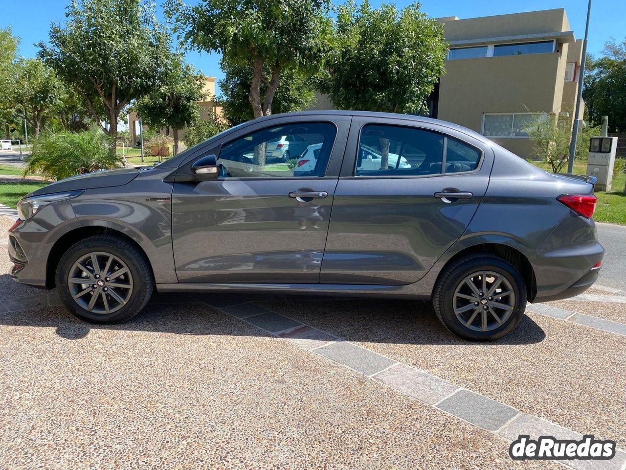 Fiat Cronos Nuevo en Córdoba, deRuedas