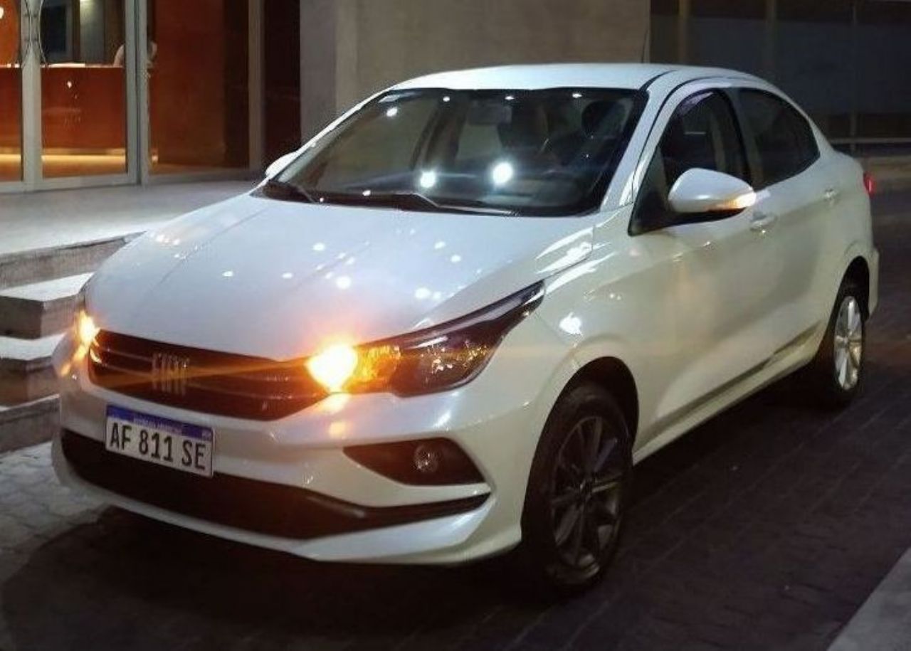 Fiat Cronos Usado en Mendoza, deRuedas