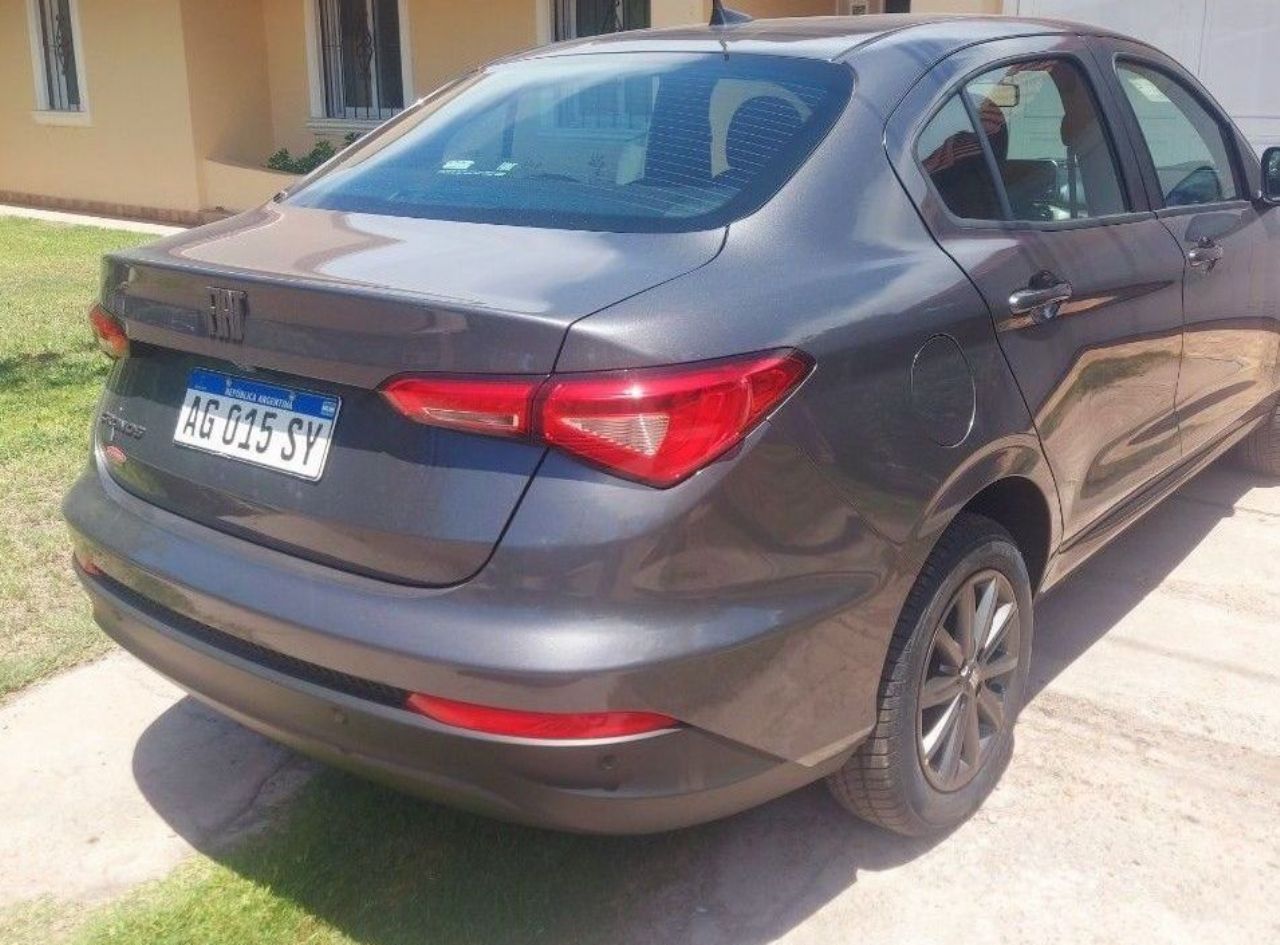 Fiat Cronos Usado en Mendoza, deRuedas