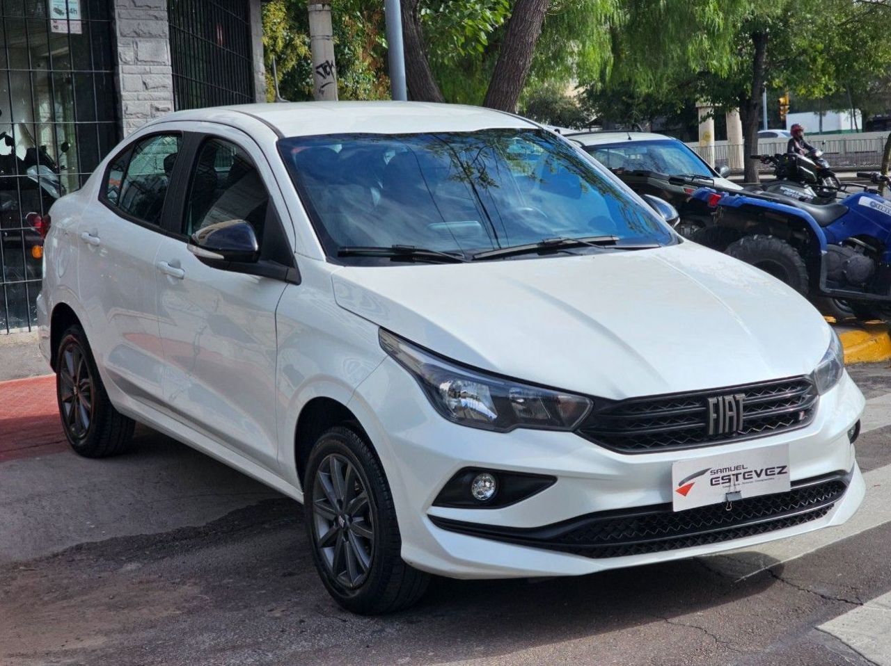 Fiat Cronos Usado Financiado en Mendoza, deRuedas