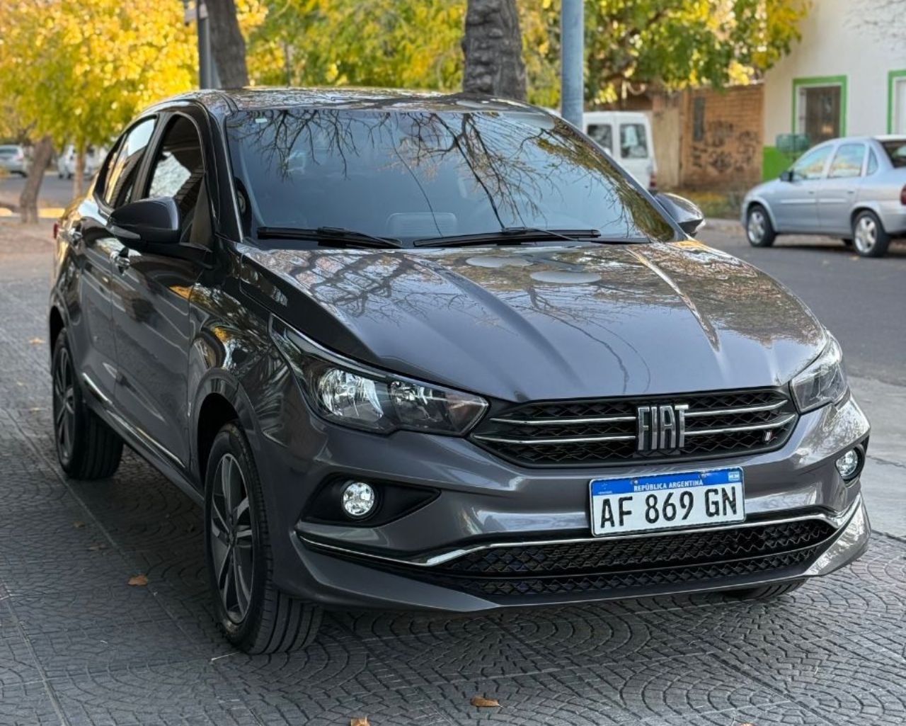Fiat Cronos Usado Financiado en Mendoza, deRuedas