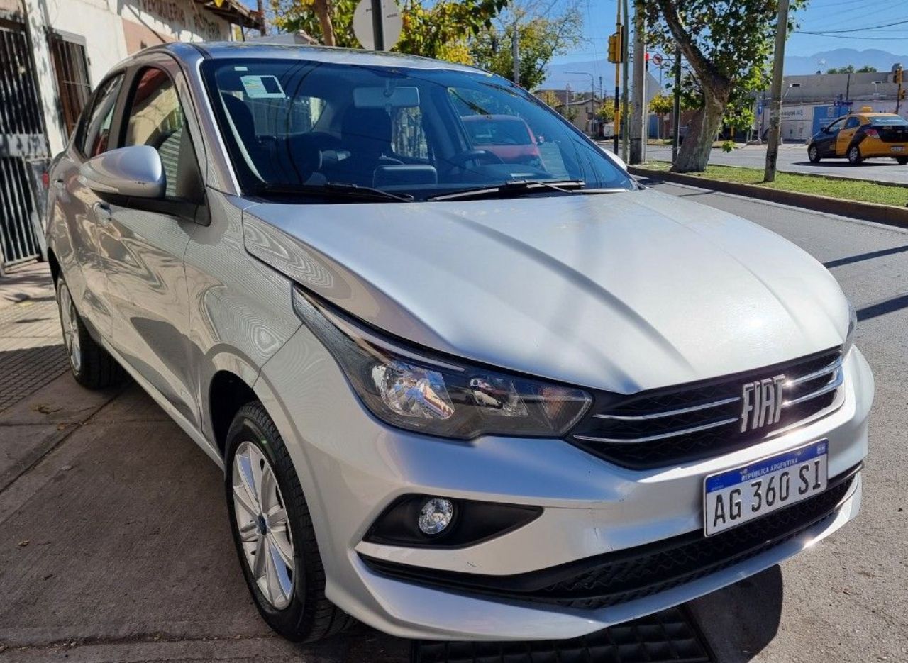 Fiat Cronos Usado Financiado en Mendoza, deRuedas