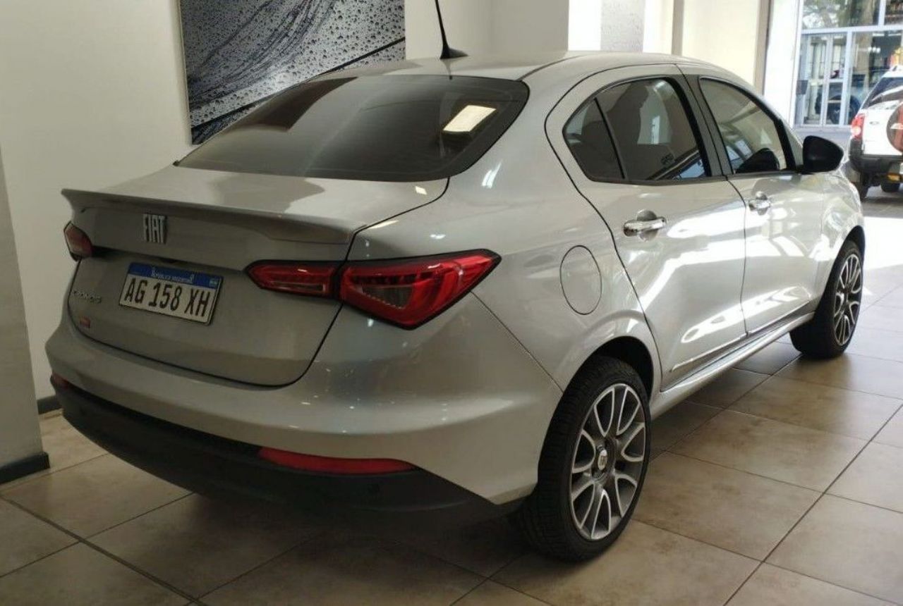 Fiat Cronos Usado Financiado en Mendoza, deRuedas
