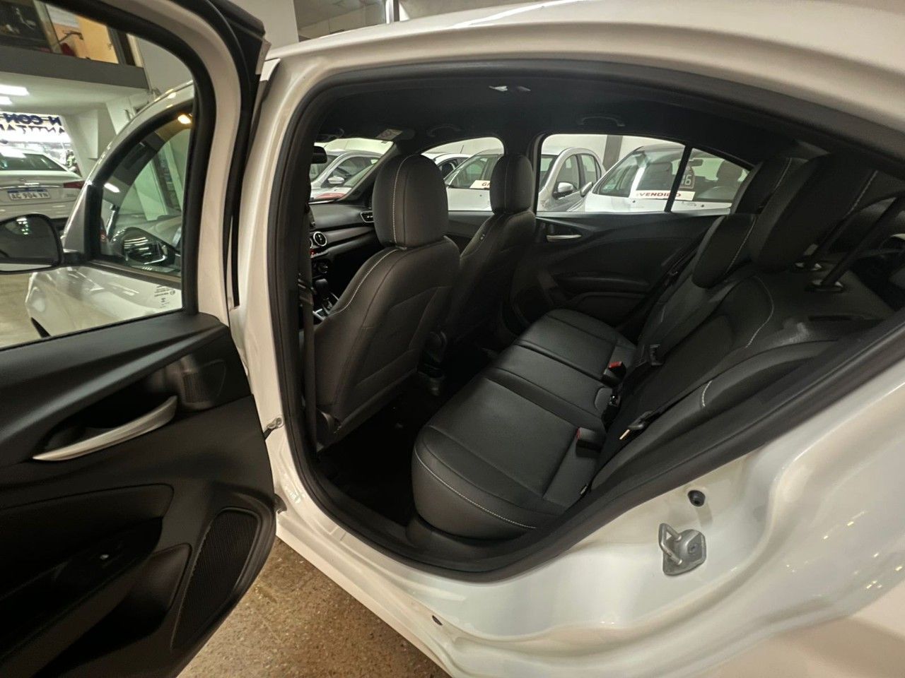 Fiat Cronos Usado Financiado en Córdoba, deRuedas