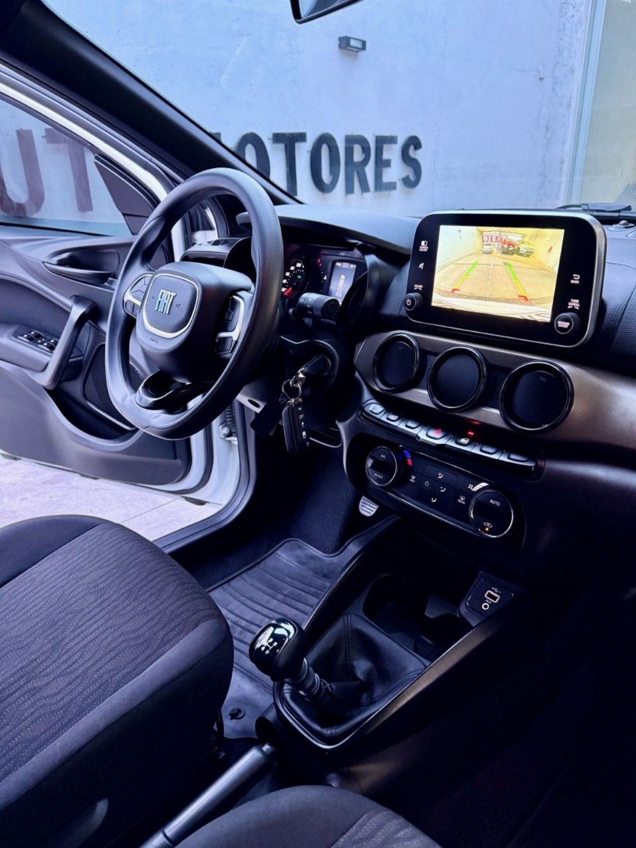 Fiat Cronos Usado Financiado en Mendoza, deRuedas