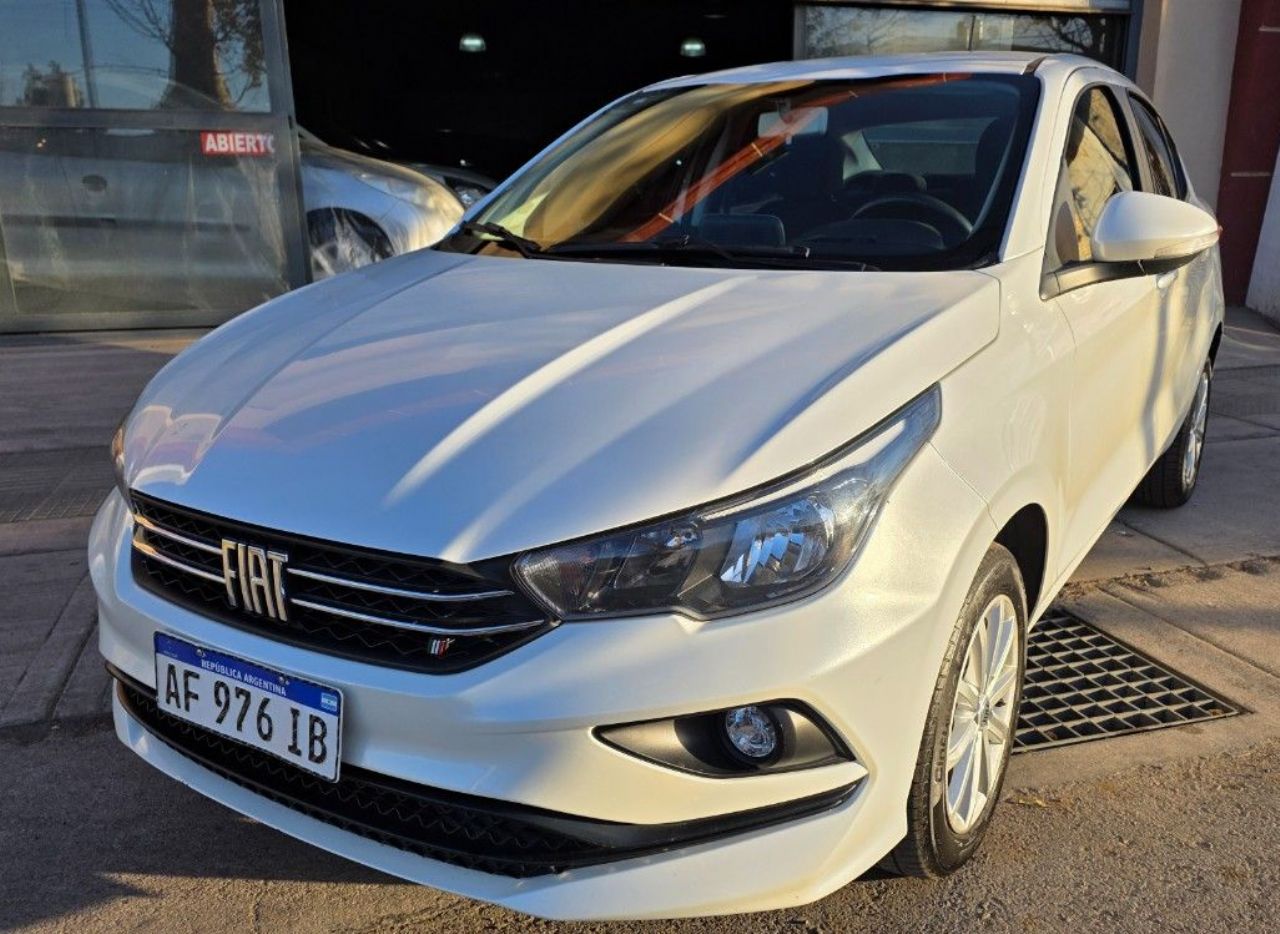 Fiat Cronos Usado Financiado en Mendoza, deRuedas