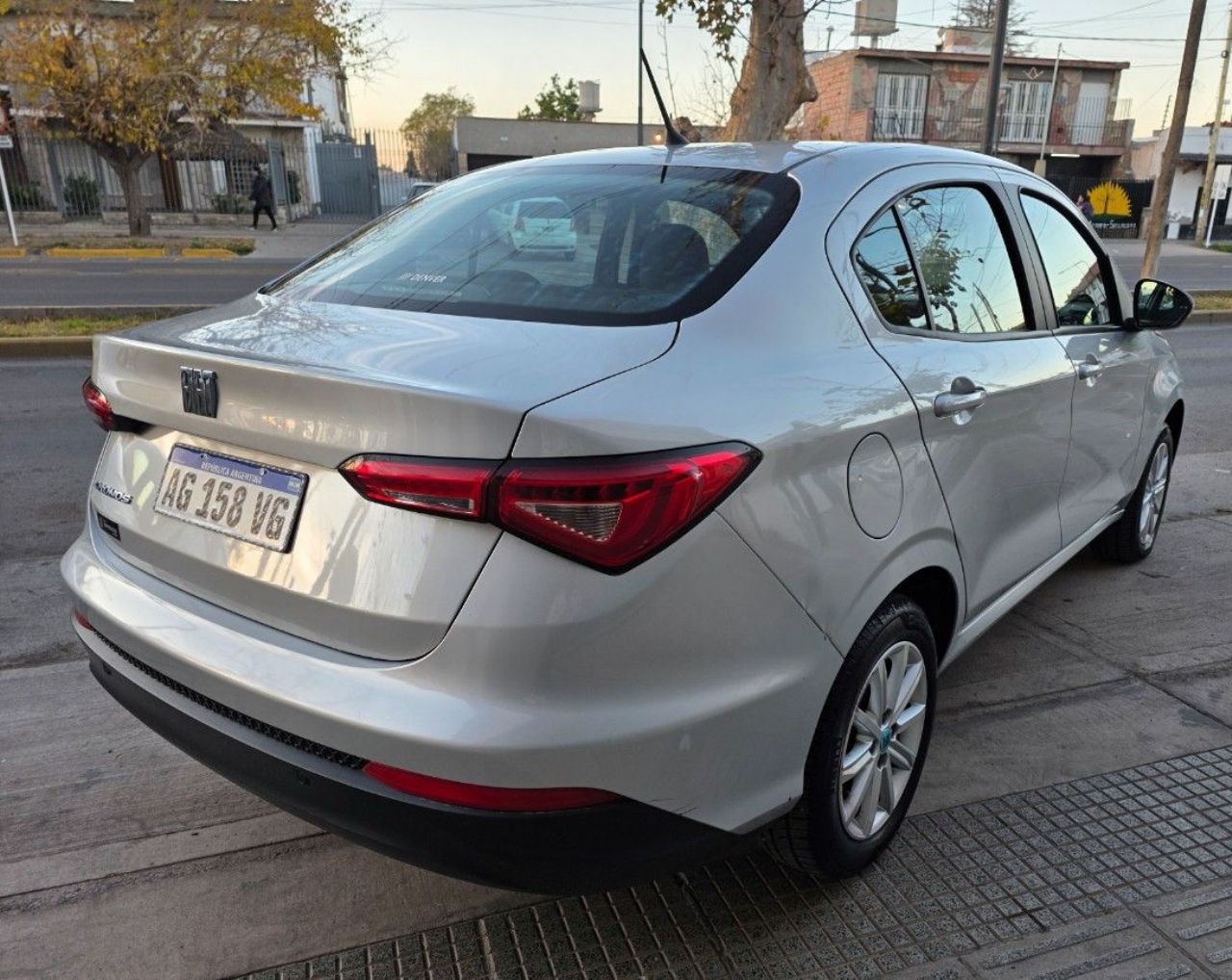 Fiat Cronos Usado Financiado en Mendoza, deRuedas