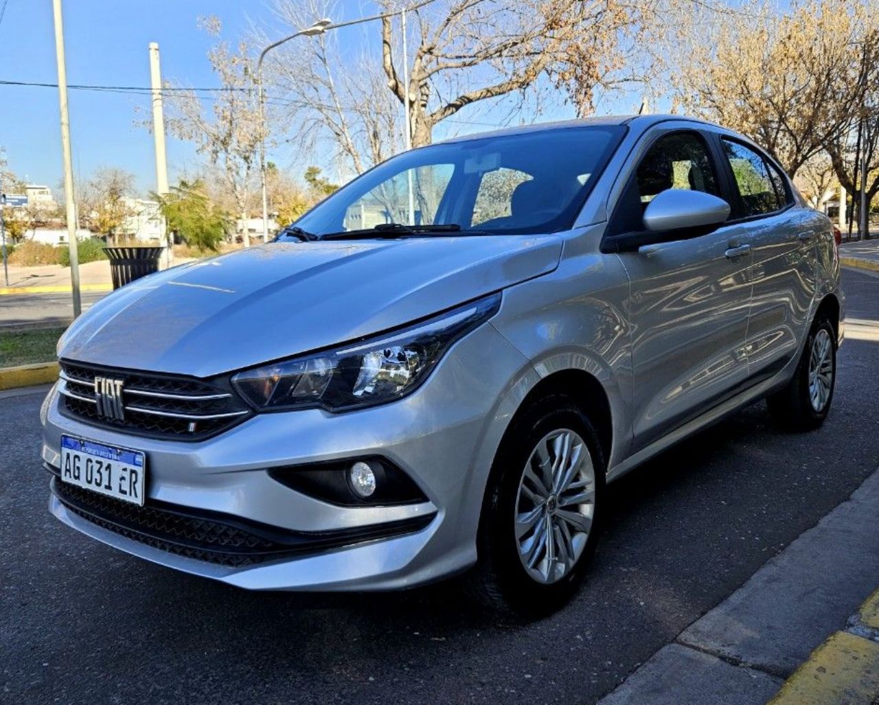Fiat Cronos Usado Financiado en Mendoza, deRuedas