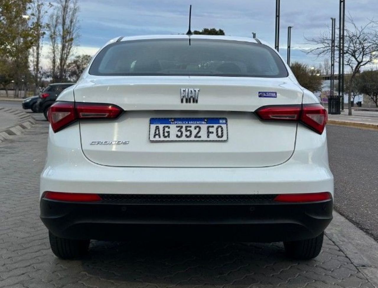 Fiat Cronos Usado Financiado en Mendoza, deRuedas
