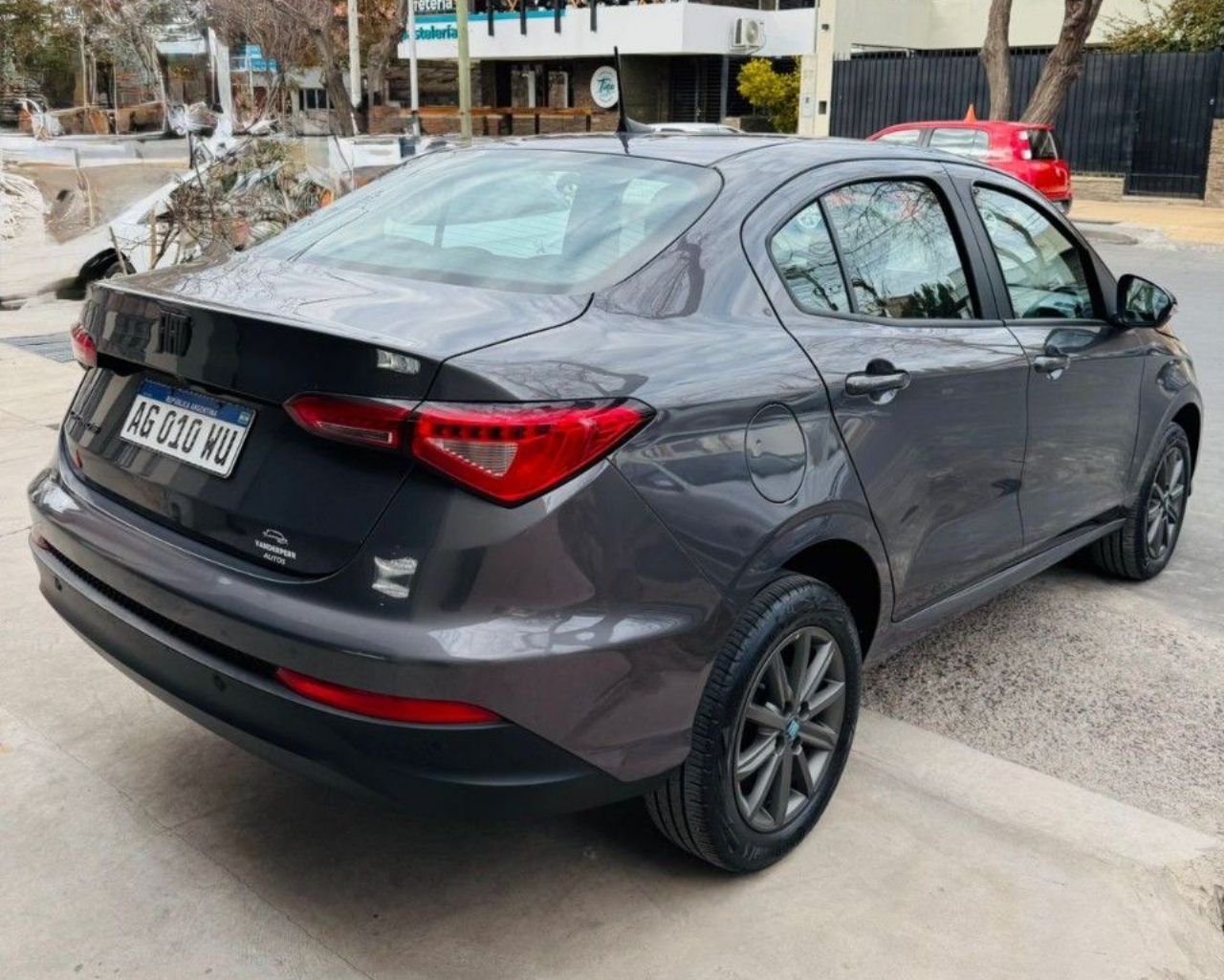 Fiat Cronos Usado en Mendoza, deRuedas