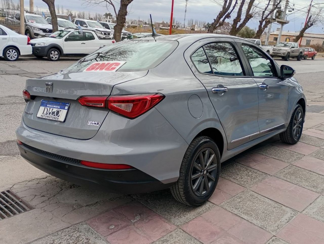 Fiat Cronos Usado Financiado en Mendoza, deRuedas