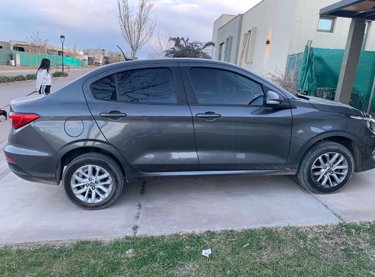 Fiat Cronos Usado en Mendoza, deRuedas
