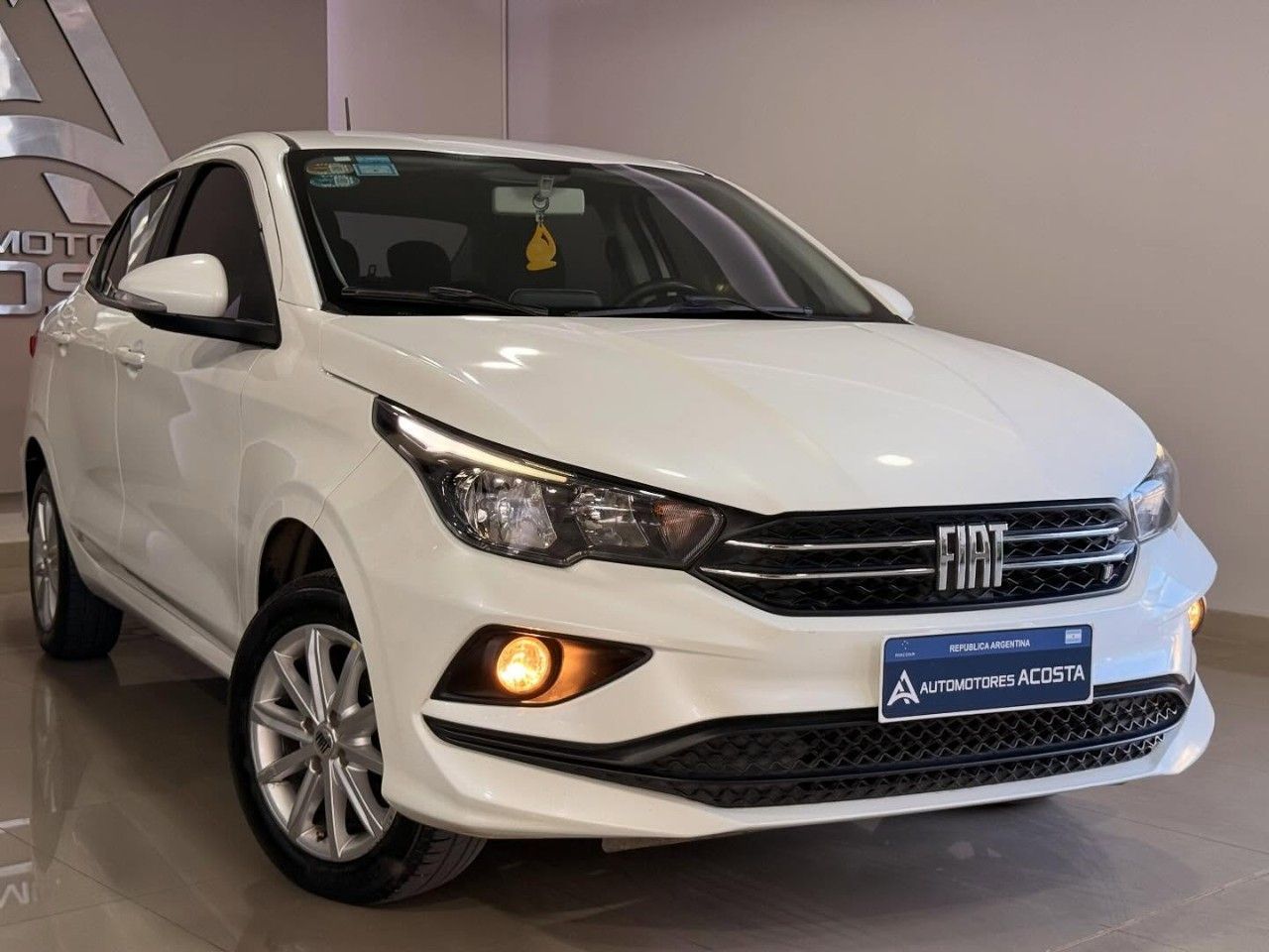 Fiat Cronos Usado Financiado en San Juan, deRuedas