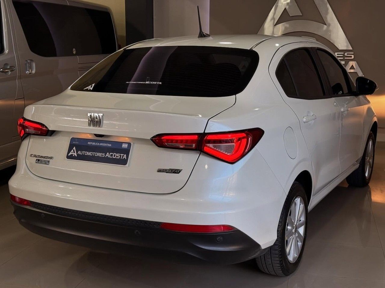 Fiat Cronos Usado Financiado en San Juan, deRuedas