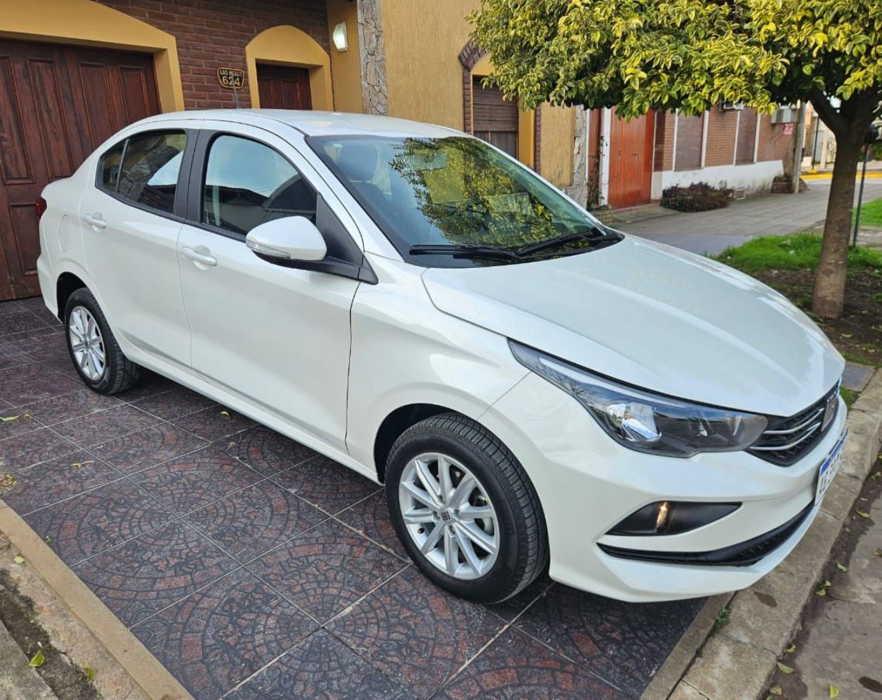 Fiat Cronos Usado en Santa Fe, deRuedas